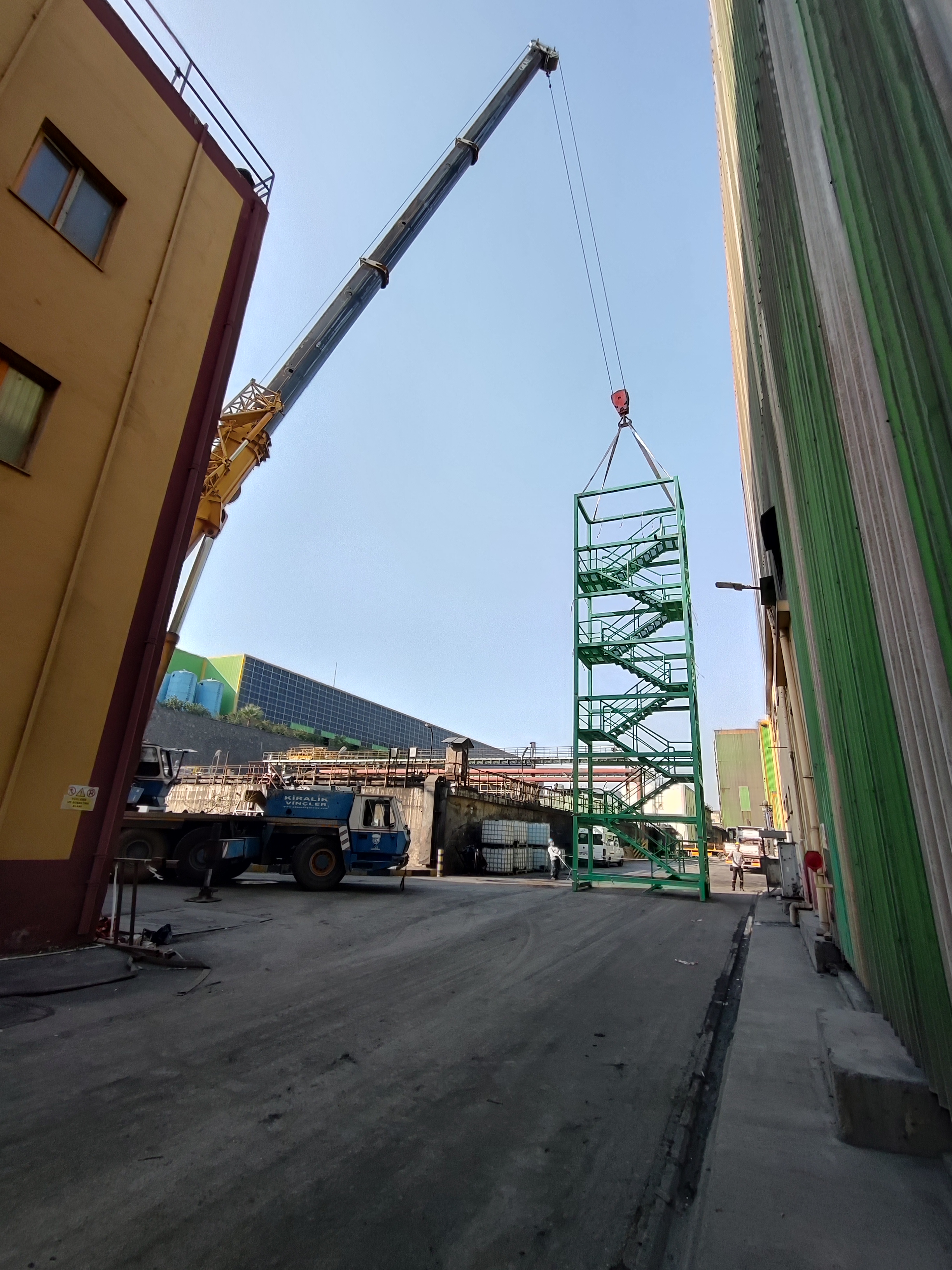 NAKLİYE VE VİNÇ HİZMETİ